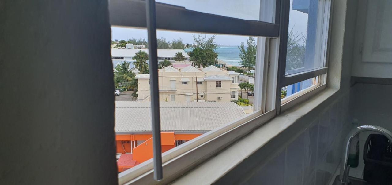 Hastings Towers 4D - Studio Apt Opp Beach Bridgetown Zewnętrze zdjęcie