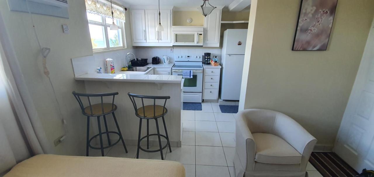 Hastings Towers 4D - Studio Apt Opp Beach Bridgetown Zewnętrze zdjęcie