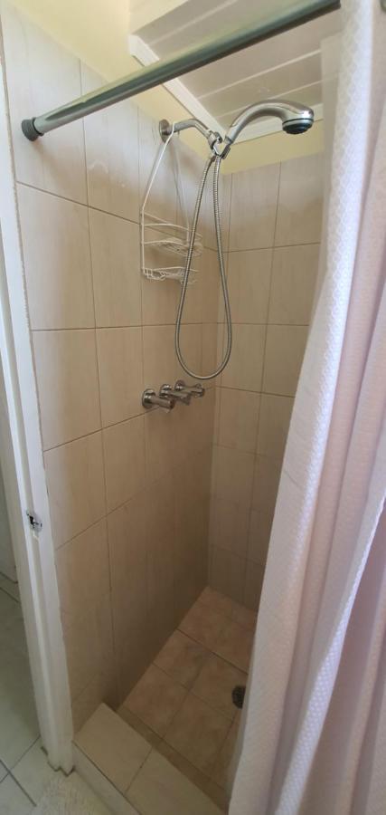 Hastings Towers 4D - Studio Apt Opp Beach Bridgetown Zewnętrze zdjęcie